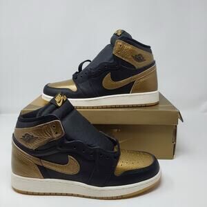 Nike Air Jordan 1 Retro High OG Black Metallic Gold Youth Size 7 FD1437 071